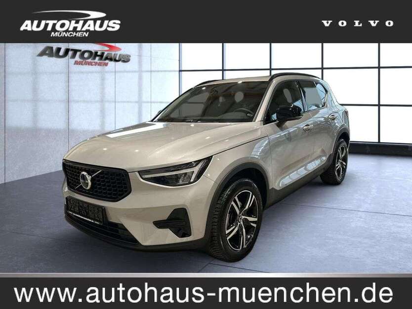 Volvo XC40 12.000 km 32.990 € München 81825