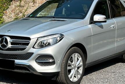 Mercedes-Benz GLE 350 148.500 km 29.750 € Brohl Lützing 56656
