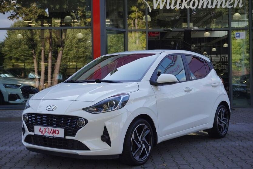 i10