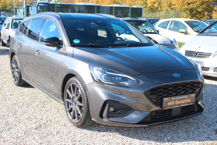 Ford Focus 142.000 km 15.450 &euro; Paderborn 33106