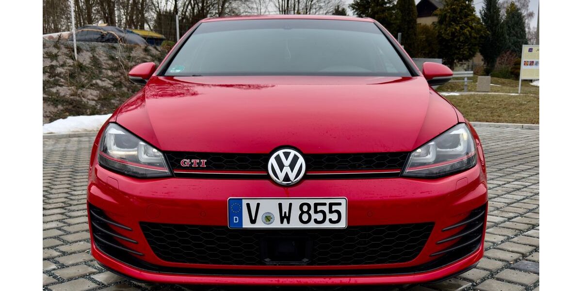 VW Golf 160.000 km 15.500 &euro; Adorf 08626