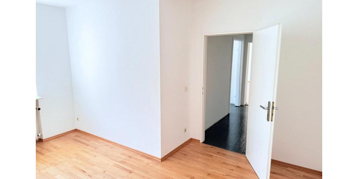 Etagenwohnung Saarbrücken Dudweiler - 3 Zimmer, 72 m&sup2;, 179.000&euro; | Angebot:26423506