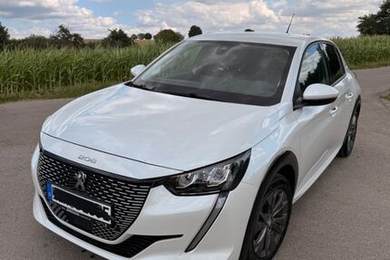 Peugeot 208 72.248 km 15.500 &euro; Neuenstein 74632