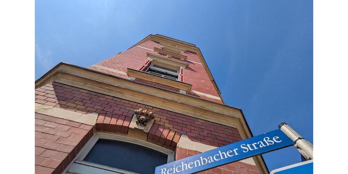 Dachgeschoßwohnung Zwickau - 2 Zimmer, 62 m&sup2;, 330&euro; | Angebot:26008188