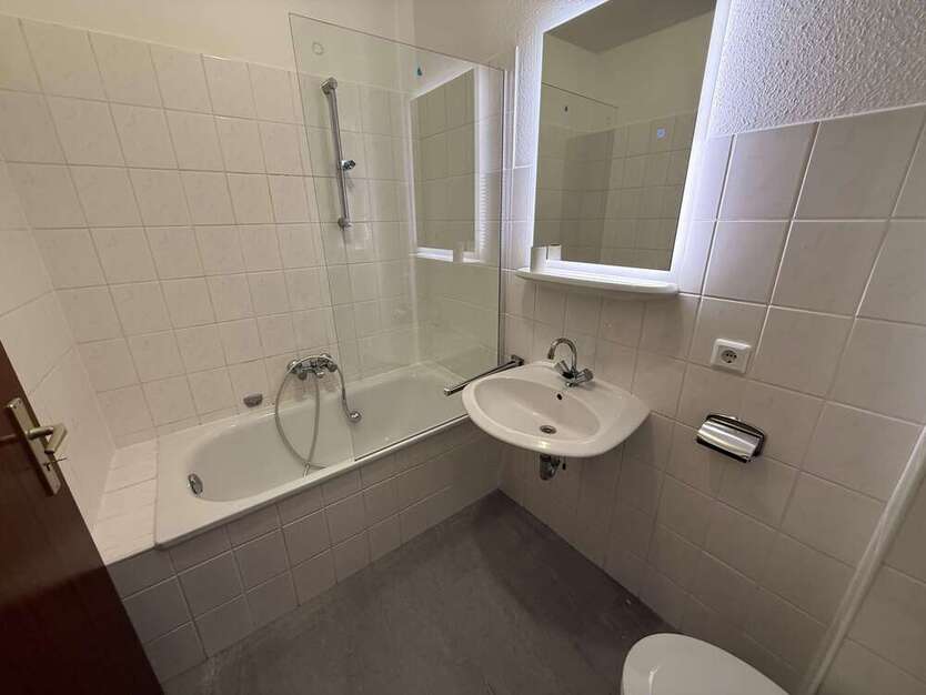 Wohnung zum Mieten in Chemnitz 220 € 40 m²