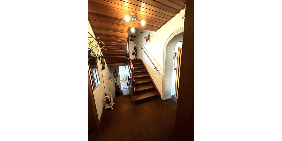 Doppelhaushälfte Düren Mariaweiler-Hoven - 7 Zimmer, 150 m&sup2;, 190.000&euro; | Angebot:24330469