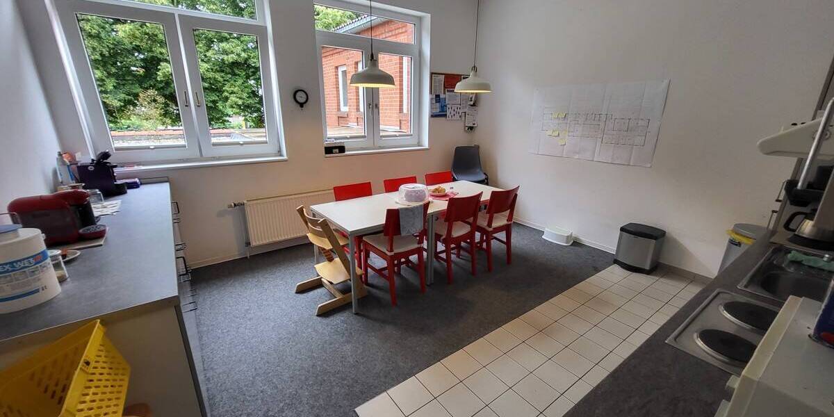 Gewerbeobjekt Bad Schwartau St. Lorenz Nord - 3.610&euro; | Angebot:25670261
