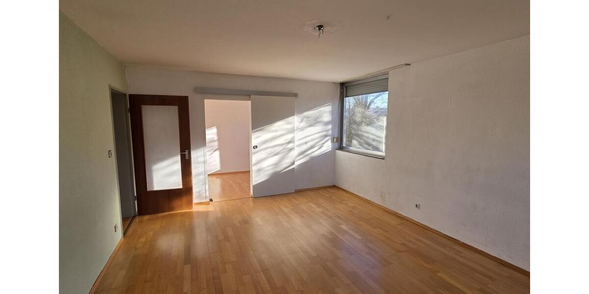 Etagenwohnung Fürstenfeldbruck - 4 Zimmer, 98 m&sup2;, 2.500&euro; | Angebot:26285852