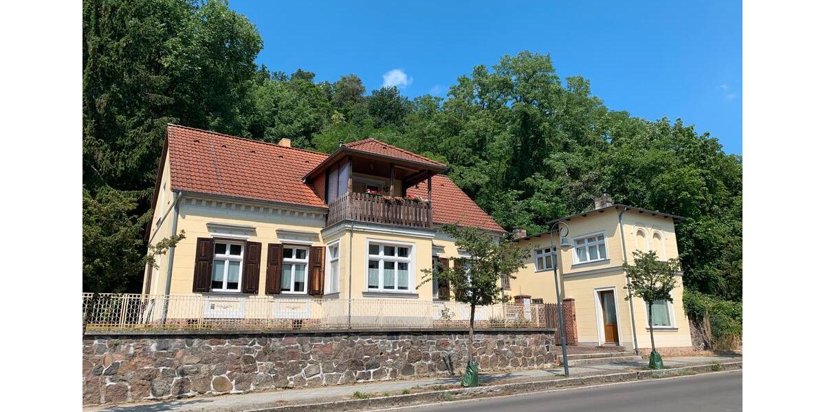 Etagenwohnung Bad Freienwalde (Oder) - 2 Zimmer, 50 m&sup2;, 400&euro; | Angebot:26395576