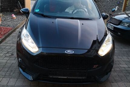 Ford Fiesta 228.850 km 6.500 € Durchhausen 78591