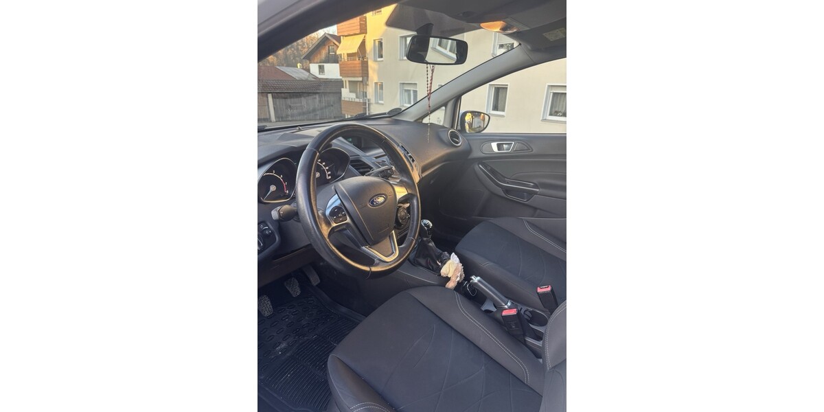 Ford Fiesta 80.000 km 6.500 &euro; Trostberg 83308