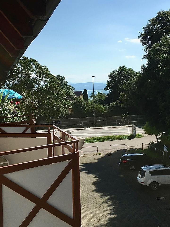 FN 1-Zi.-Whg, Balkon, kleiner Seeblick & TG – 200 m zum Bodensee