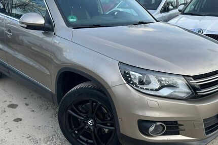 VW Tiguan 165.478 km 8.790 &euro; Berlin 13089