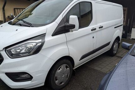 Ford Transit Custom 124.000 km 16.400 € Eichstätt 85072