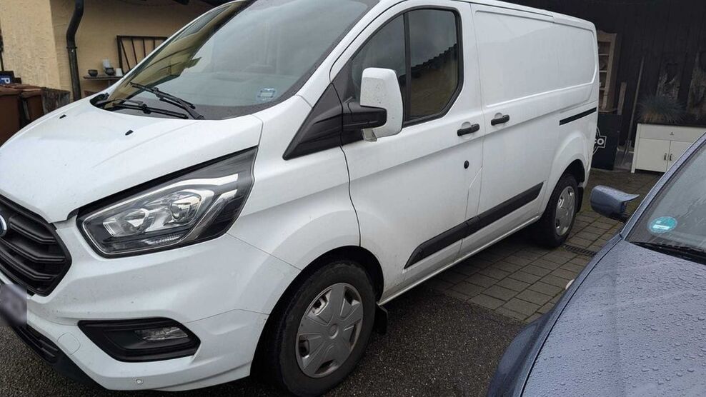 Ford Transit Custom 124.000 km 16.400 € Eichstätt 85072