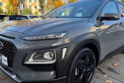 Hyundai KONA 69.000 km 13.999 € München 81243