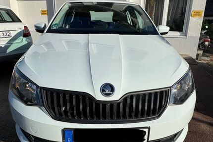Skoda Fabia 64.200 km 7.700 &euro; Waiblingen 71334