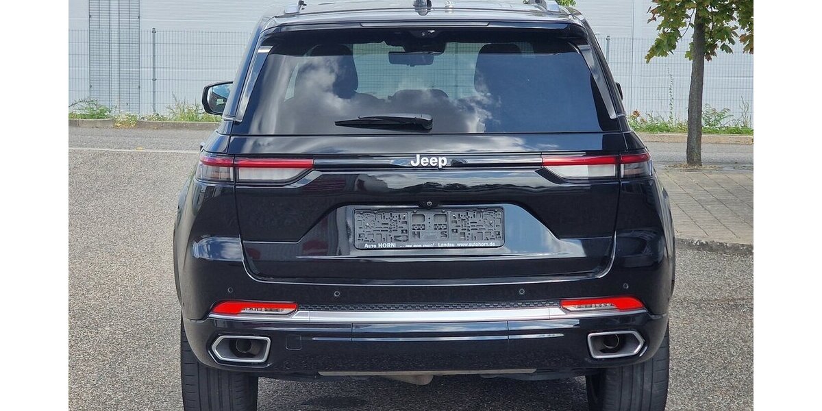 Jeep Grand Cherokee Summit Reserve Plug-In-Hybrid 4xe 30.000 km 61.799 &euro; Landau 76829