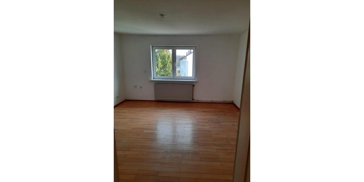 Mehrfamilienhaus, Wohnhaus Waldshut-Tiengen Tiengen - 18 Zimmer, 420 m&sup2;, 900.000&euro; | Angebot:26942198