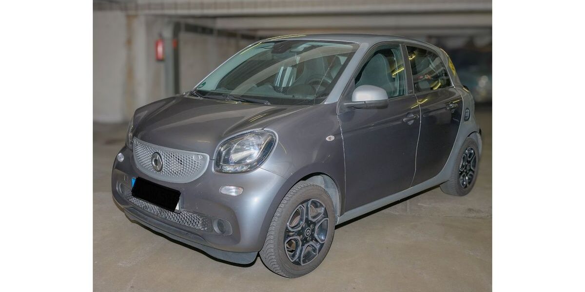 Smart ForFour 67.000 km 9.000 &euro; Wiesbaden 65203