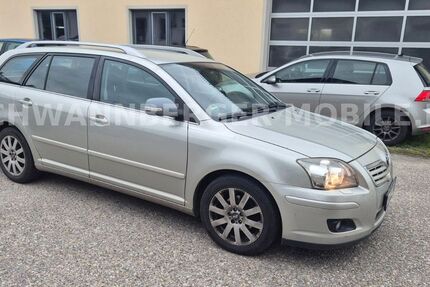 Toyota Avensis 177.500 km 3.999 € Deggendorf 94469
