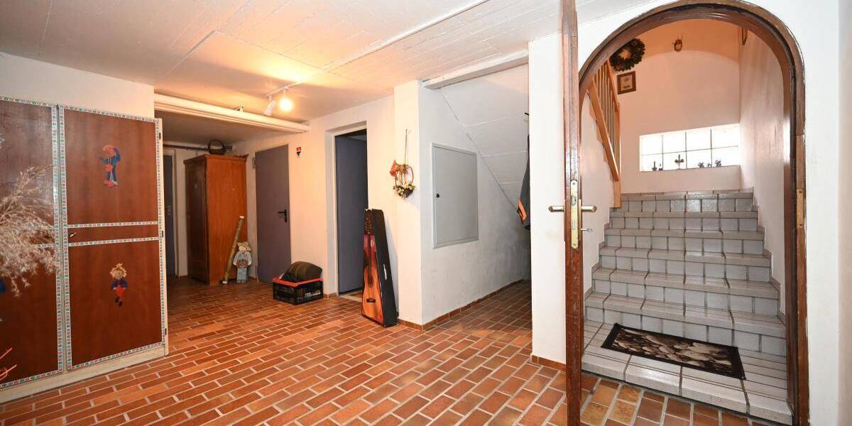 Einfamilienhaus Deining - 6 Zimmer, 181 m&sup2;, 460.000&euro; | Angebot:25939486