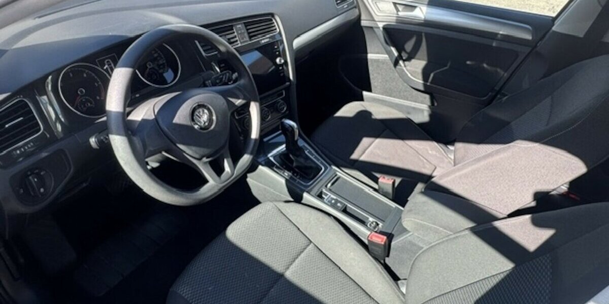 VW Golf Variant 1.6 TDI DSG Trendline Start-Stopp 196.200 km 7.990 &euro; Neckarsulm 74172