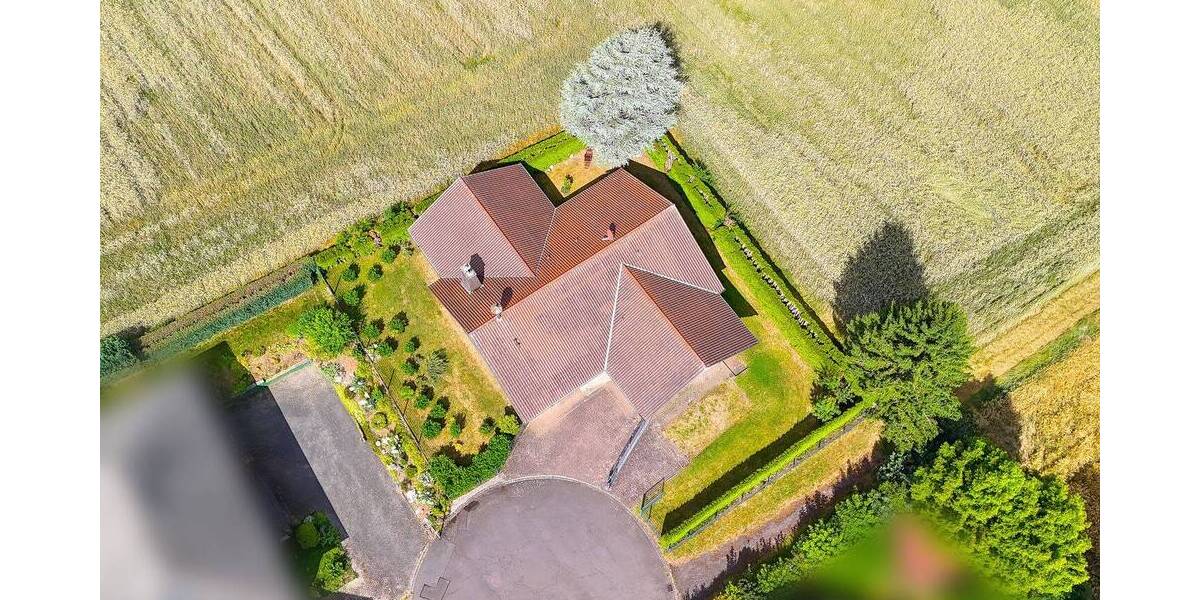 Einfamilienhaus Flieden - 6 Zimmer, 194 m&sup2;, 549.000&euro; | Angebot:25801803