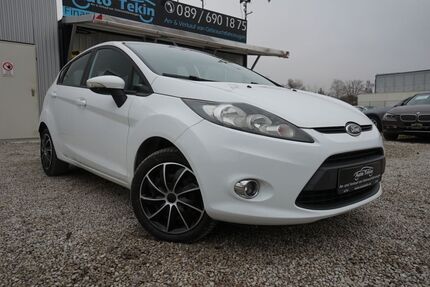 Ford Fiesta 93.864 km 6.890 € München 81829