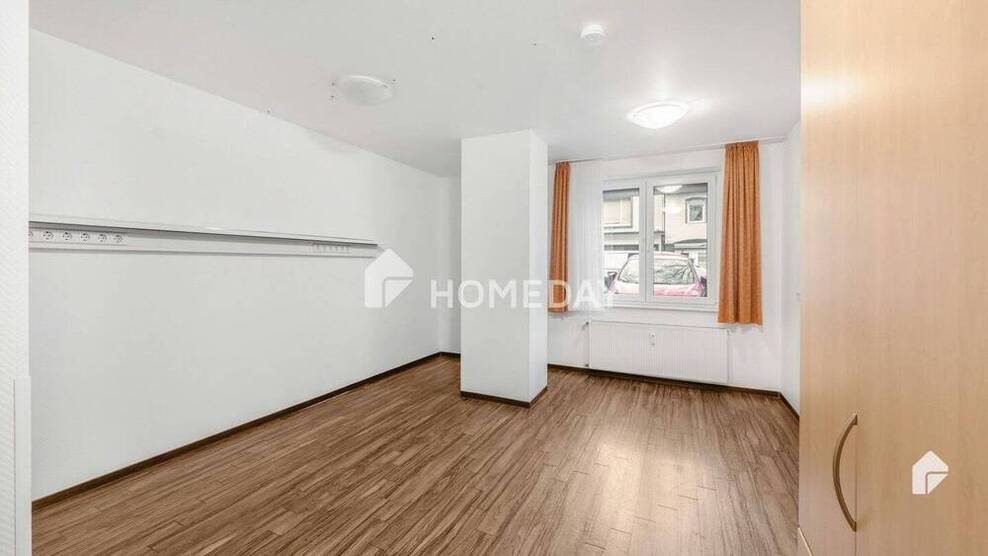 Bezugsfrei! Großzügige 6-Zimmer-Wohnung mit Balkon, EBK und 4 Stellplätzen in Wetter (Ruhr)