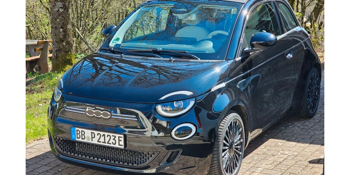 Fiat 500e 19.700 km 21.900 &euro; Ehningen 71139