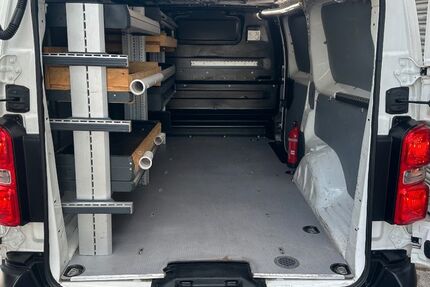 Opel Vivaro 103.639 km 13.990 &euro; Sindelfingen 71065