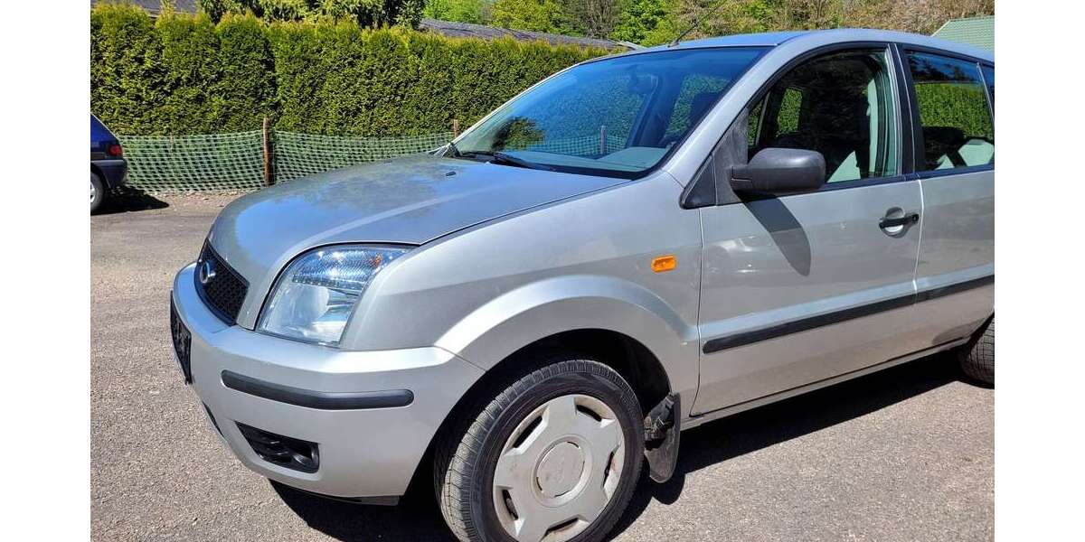 Ford Fusion 48.850 km 3.750 &euro; Frohburg 04654