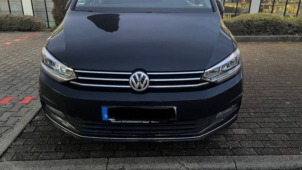 VW Touran 115.000 km 16.500 &euro; Pfullingen 72793