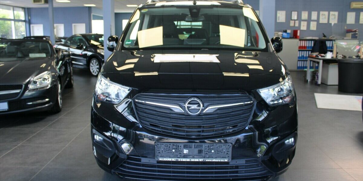 Opel Combo Life 1.5 Aut. 44.760 km 17.480 &euro; Euskirchen 53881