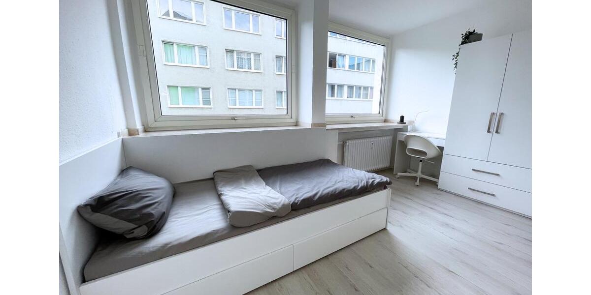 Etagenwohnung Mülheim an der Ruhr - 1 Zimmer, 599 m&sup2;, 599&euro; | Angebot:24846439