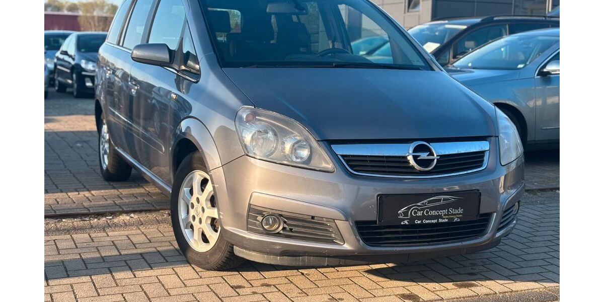 Opel Zafira 216.000 km 2.999 &euro; Stade 21684