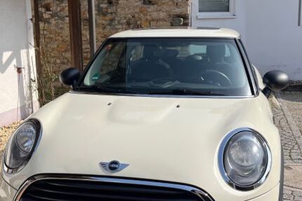 Mini ONE 97.000 km 8.990 &euro; Eschbach 79427