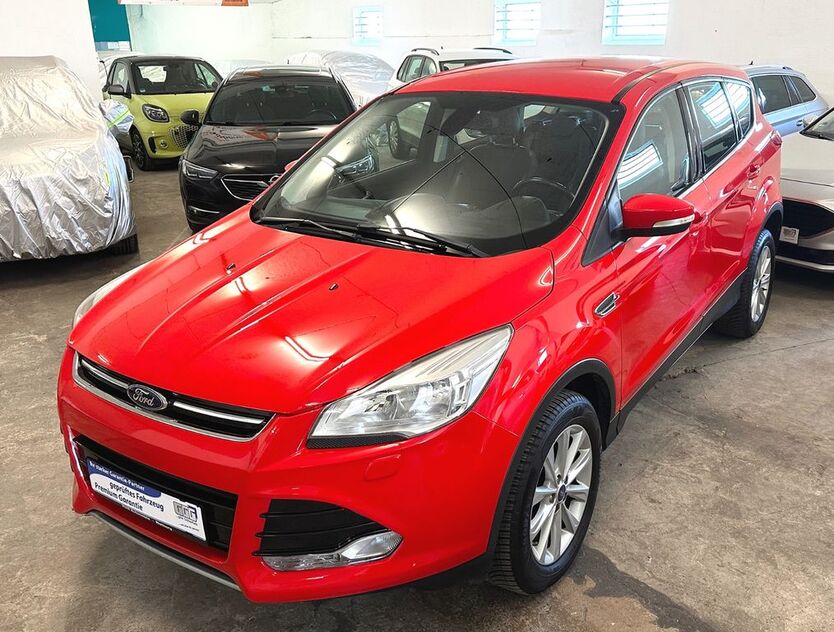 Ford Kuga 93.000 km 9.990 € Rietberg 33397