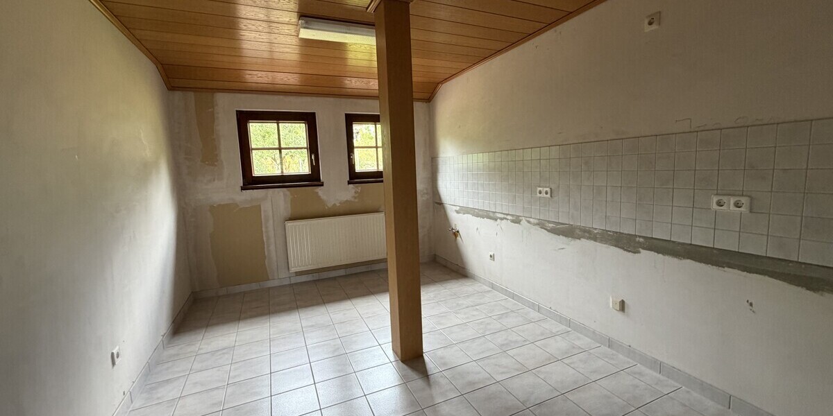 Viel Platz zum Wohnen – und clever Vermögen aufbauen - Zweifamilienhaus Höfen Höfen (Enz) | Angebot:27278662