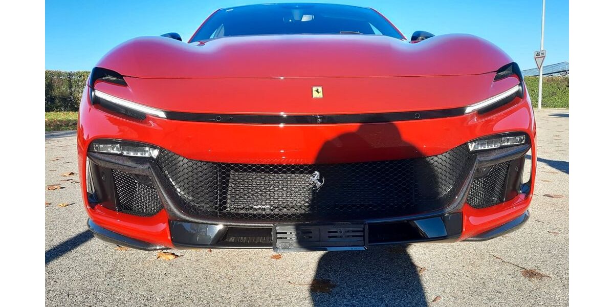 Ferrari Purosangue 45 km 624.750 &euro; Schwarzach 74869