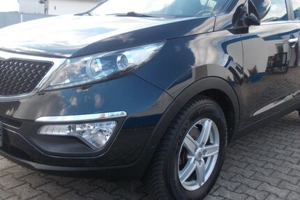 Kia Sportage 64.000 km 11.900 € Mörfelden 64546