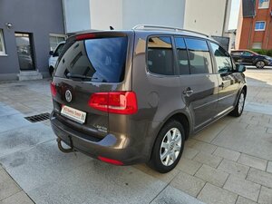 VW Touran Life BMT 199.900 km 8.900 &euro; Troisdorf 53844