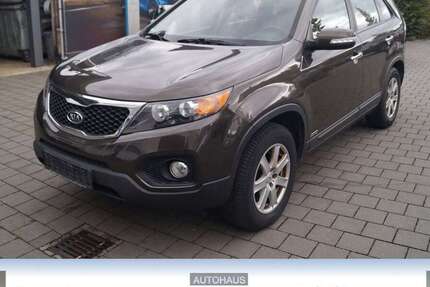 Kia Sorento 296.070 km 4.900 € Altötting 84503