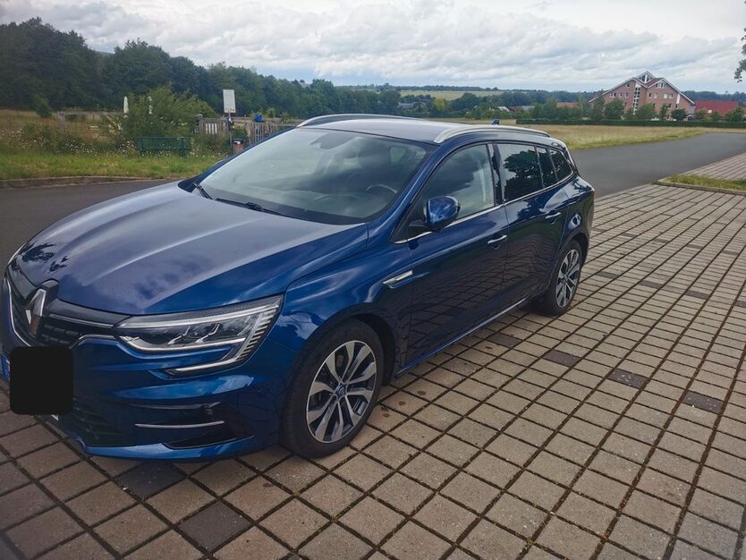 Renault Megane E-TECH 40.800 km 22.650 € Borchen. 33178