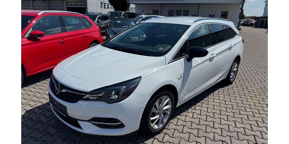 Opel Astra 32.850 km 12.990 &euro; Butzbach 35510