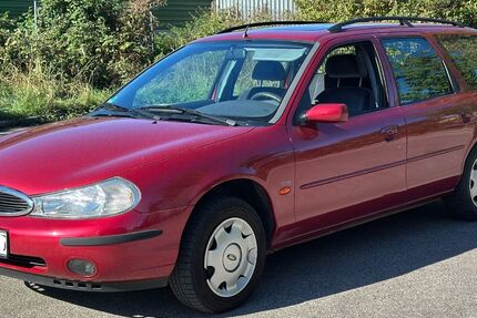 Ford Mondeo 65.000 km 1.990 &euro; München 81827