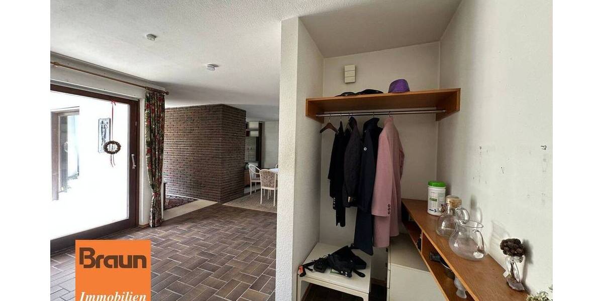 Mehrfamilienhaus, Wohnhaus Sankt Georgen im Schwarzwald Stadtgebiet - 5 Zimmer, 150 m&sup2;, 310.000&euro; | Angebot:26512820