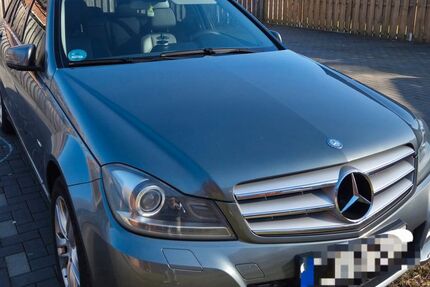 Mercedes-Benz C 180 184.000 km 8.950 &euro; Leck 25917