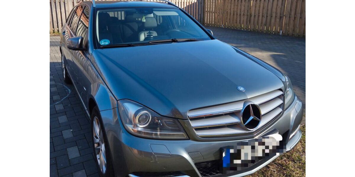 Mercedes-Benz C 180 184.000 km 8.950 &euro; Leck 25917